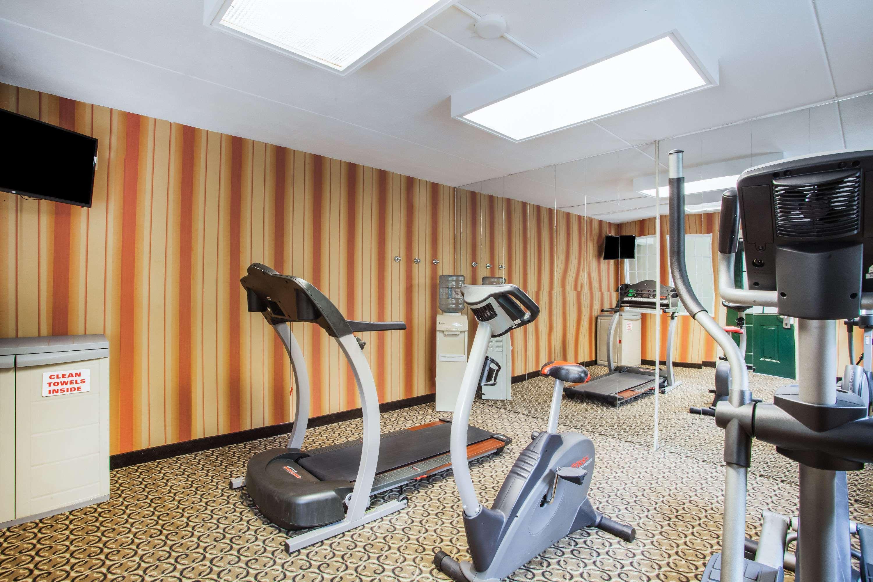 Howard Johnson By Wyndham Hershey Ngoại thất bức ảnh